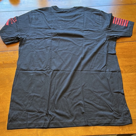 Grunt Style graphic tee - Picture 3 of 3